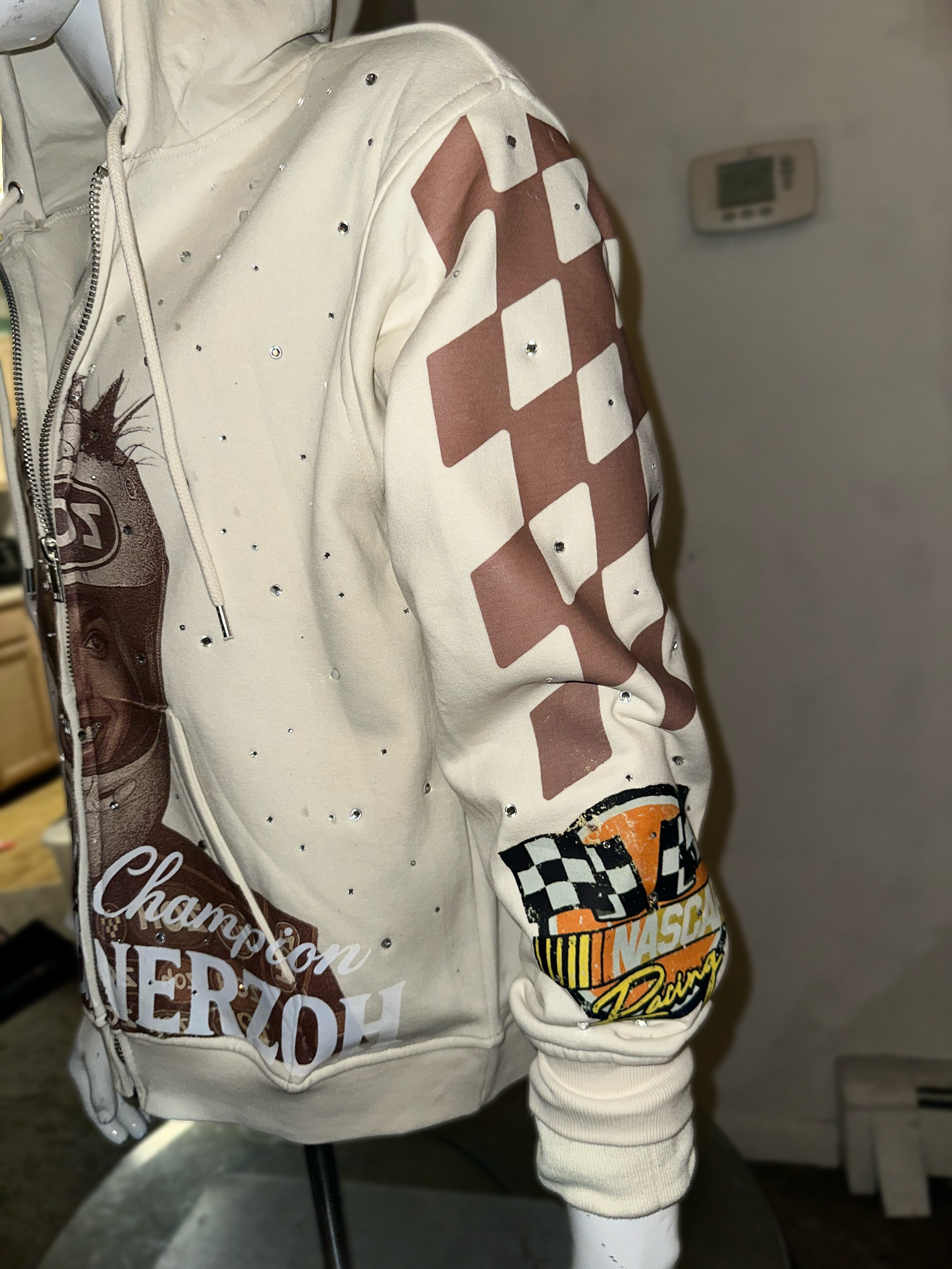 World Champion (Neutral Colors)